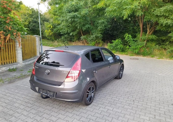 Hyundai I30 cena 17200 przebieg: 178000, rok produkcji 2008 z Wrocław małe 172